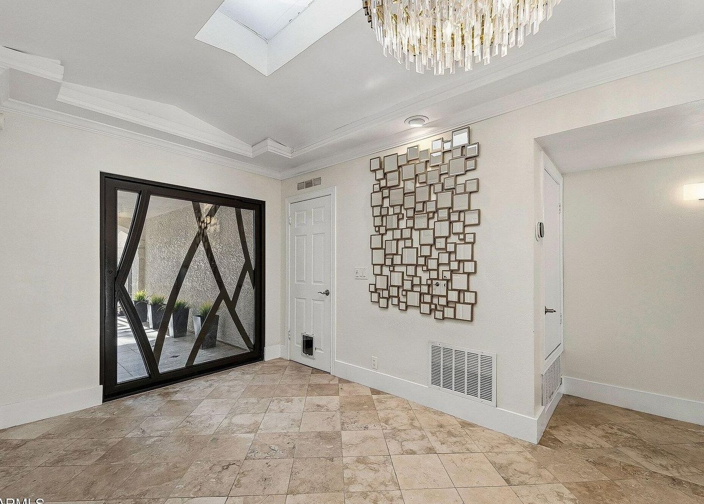 8935 N 82nd Street, photo 4